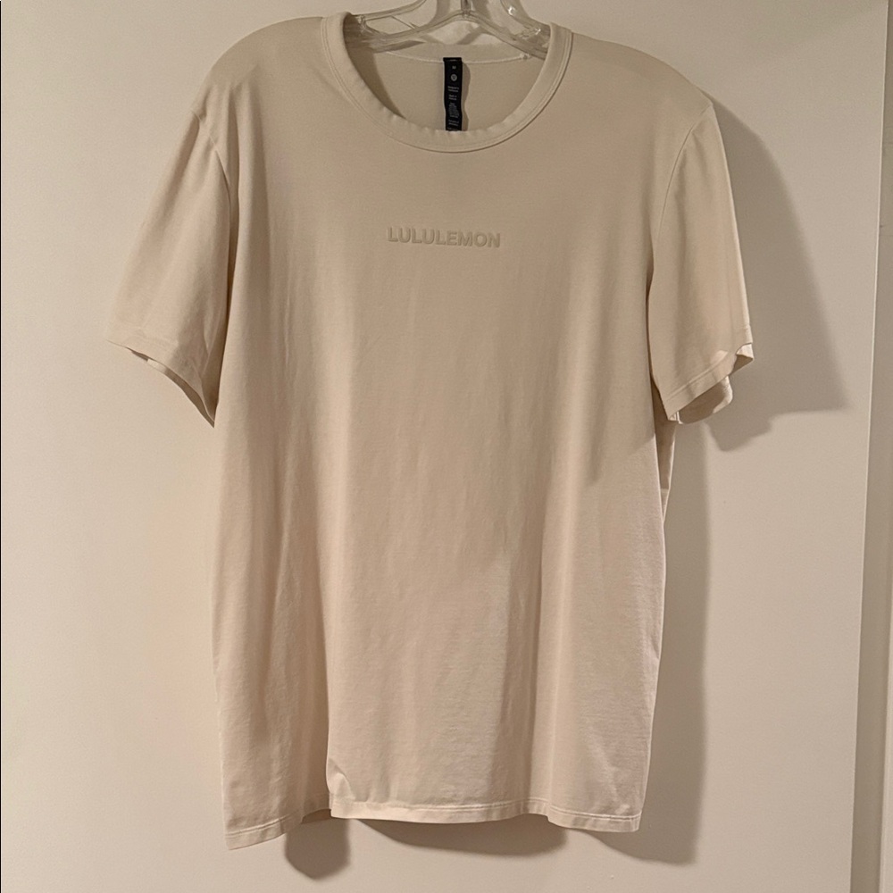 lululemon athletica Beige Short Sleeve Tee